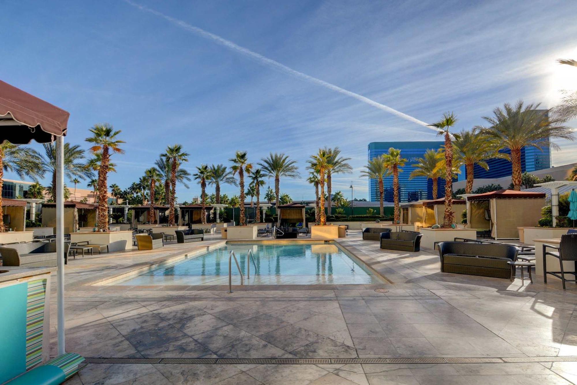 Mgm Signature-25-611 Strip View Jacuzzi Studio Лас-Вегас Екстер'єр фото